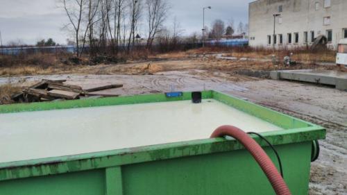 Whey in the steel container 